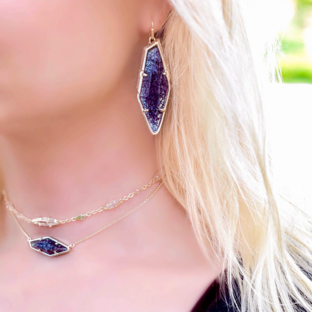 kendra-scott-bexley-earrings-navy-crackle-illusion