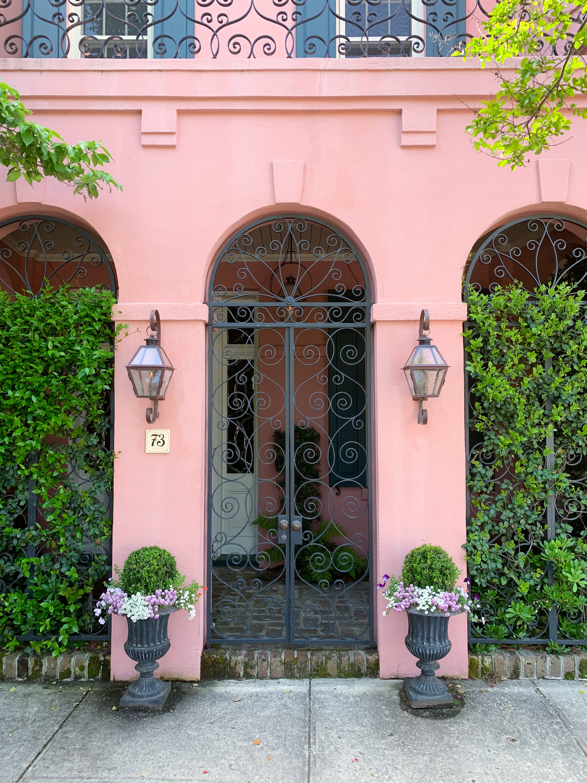 Pink House in Charleston Outfit 10 - 73 E Bay Street, Charleston